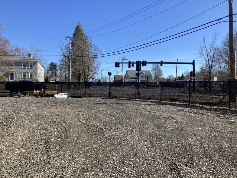 More Photos Of 347 East St, West Bridgewater Land For Lease