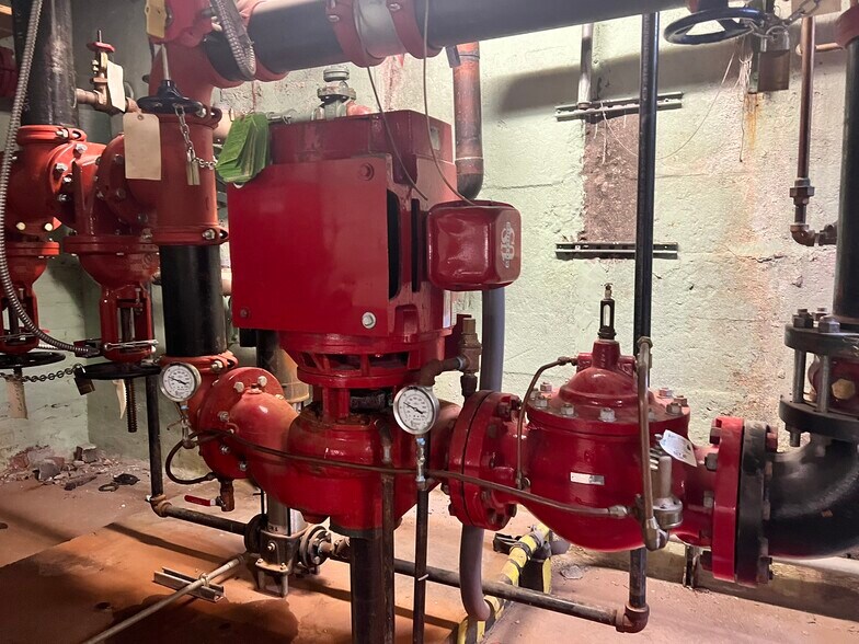 More Photos Of 701 Market St, Chattanooga Office Residential For Sale