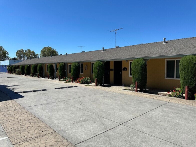 More Photos Of 1661 Alum Rock Ave, San Jose Apartments For Sale