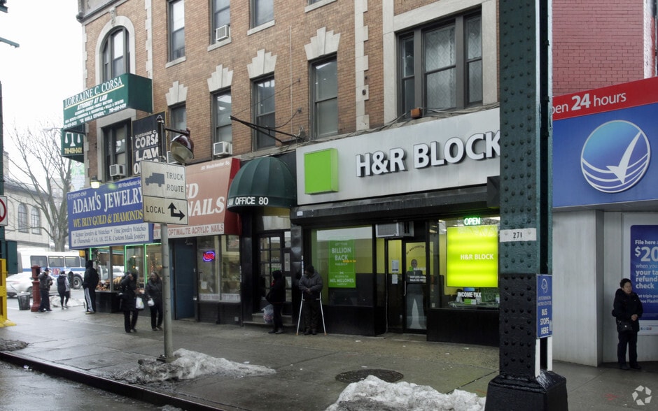 More Photos Of 80 Westchester Sq, Bronx Storefront Retail Office For Lease