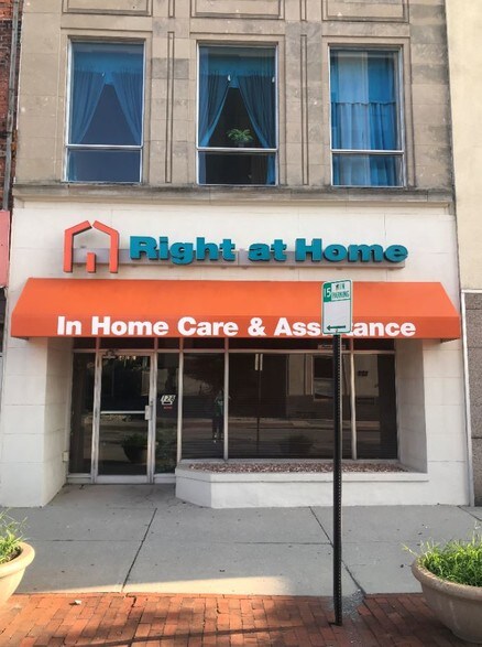 More Photos Of 128 W High St, Lima Office For Sale