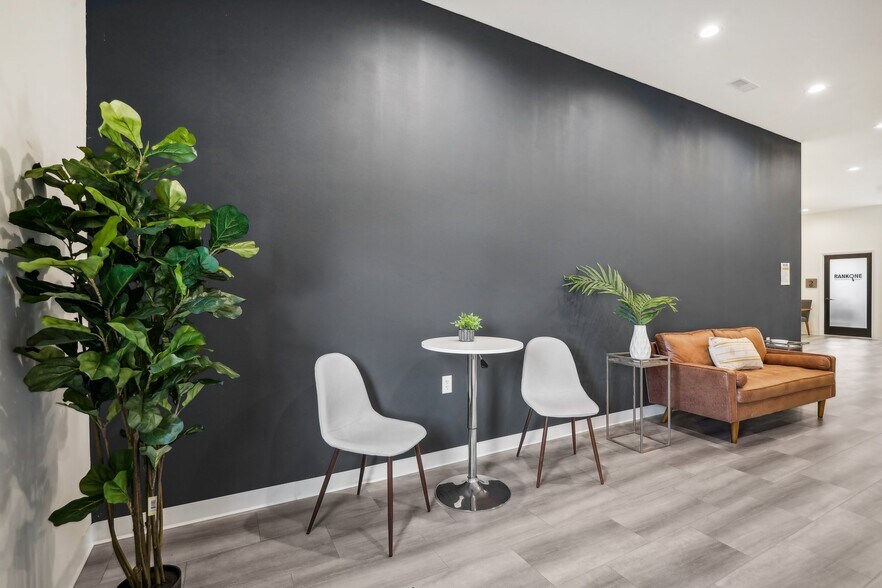 More Photos Of 613 Broadway, Wisconsin Dells Loft Creative Space For Sale