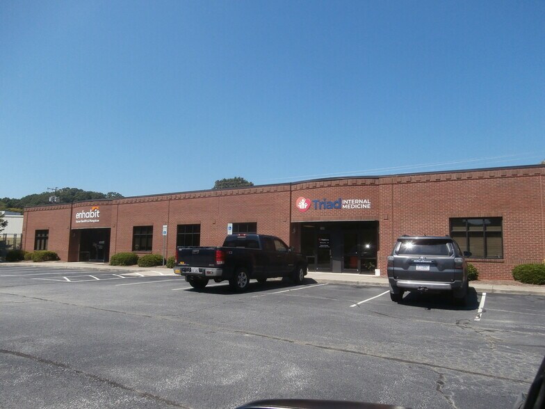 More Photos Of 300 Mack Rd, Asheboro Medical For Sale