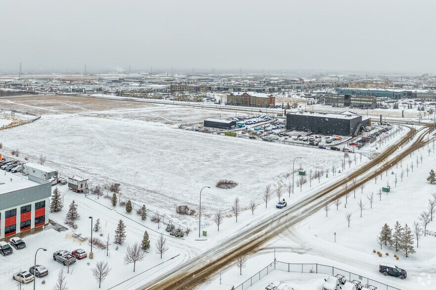 Primary Photo Of 8050 Buckingham Dr, Sherwood Park Warehouse For Lease