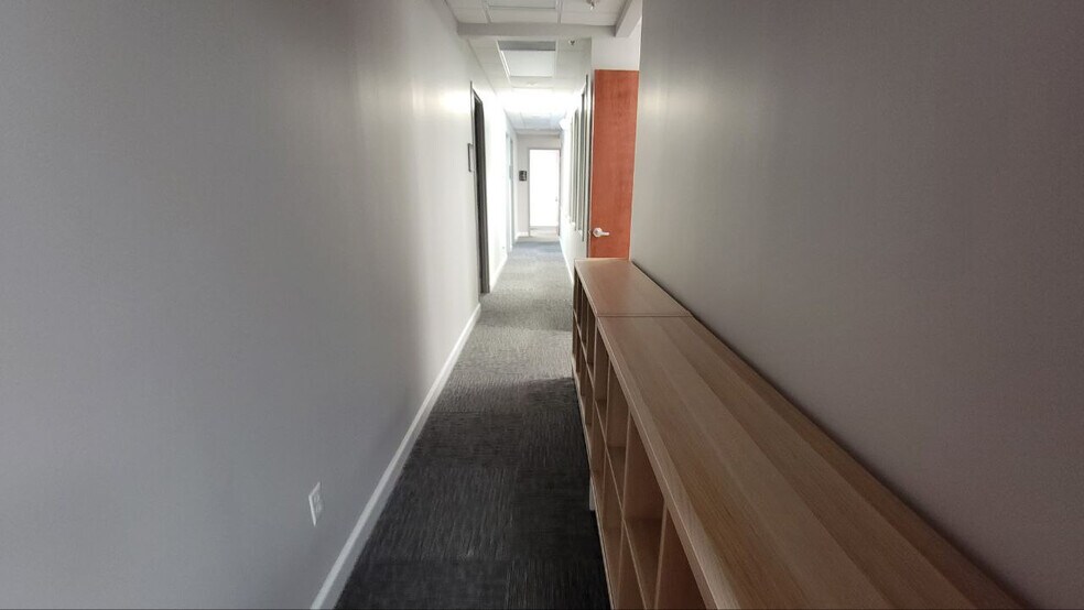 More Photos Of 121-189 S Orange Ave, Orlando Office Residential For Sale