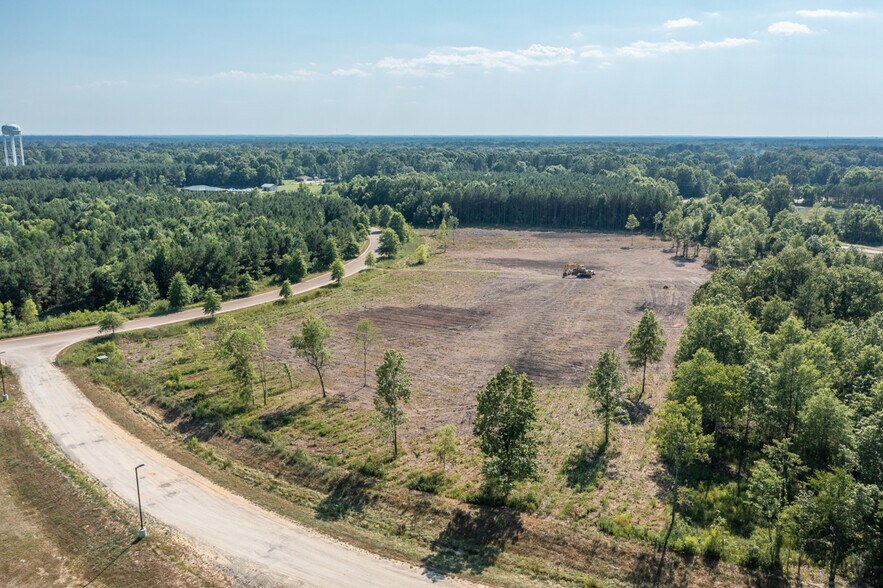 More Photos Of 1 Cornerstone Park Hwy, Starkville Land For Sale