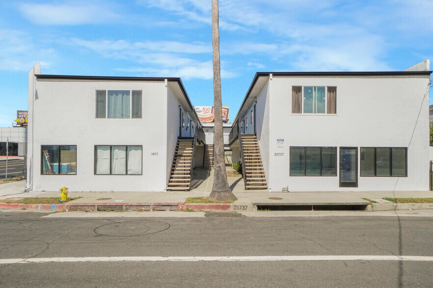 More Photos Of 1401 Pacific Coast Hwy, Harbor City Apartments For Sale