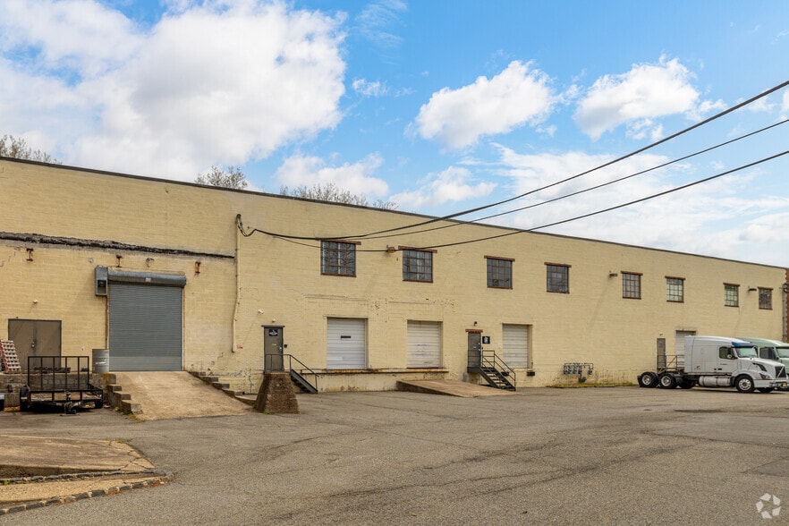 More Photos Of 9 Whippany Rd, Whippany Unknown For Lease