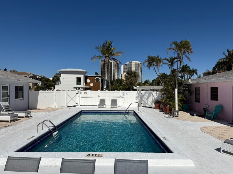 More Photos Of 100 Sandal Ln, Palm Beach Shores Apartments For Sale