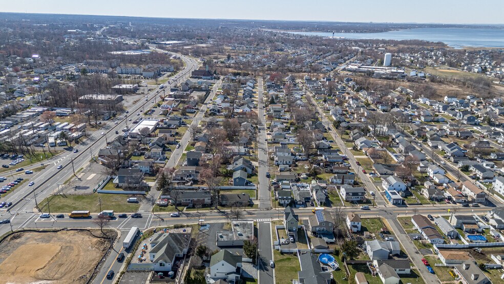 More Photos Of 1400 Union Ave, Union Beach Office For Sale