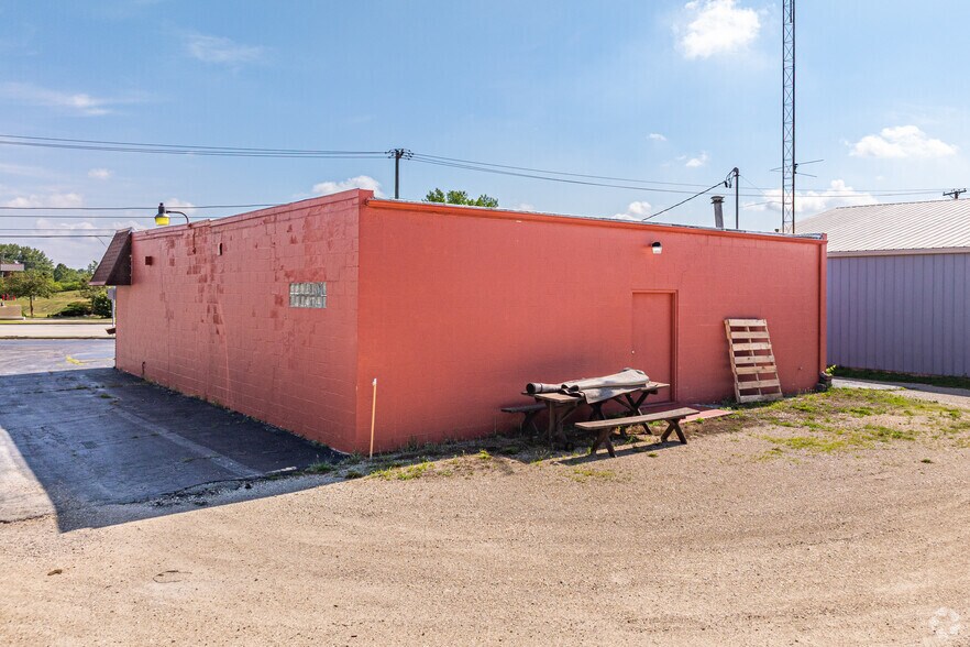 More Photos Of 15936 S Lincoln Hwy, Plainfield Storefront For Lease