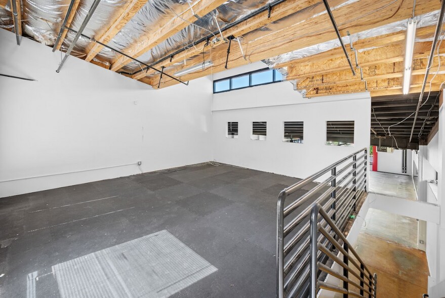 More Photos Of 7520 Longley Ln, Reno Freestanding For Lease