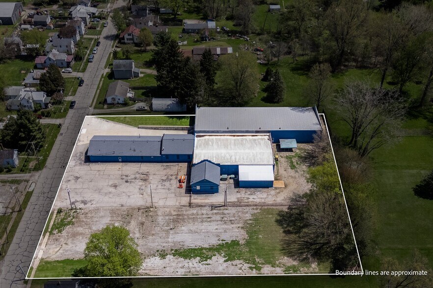 More Photos Of 303 E Parson St, Galion Manufacturing For Sale
