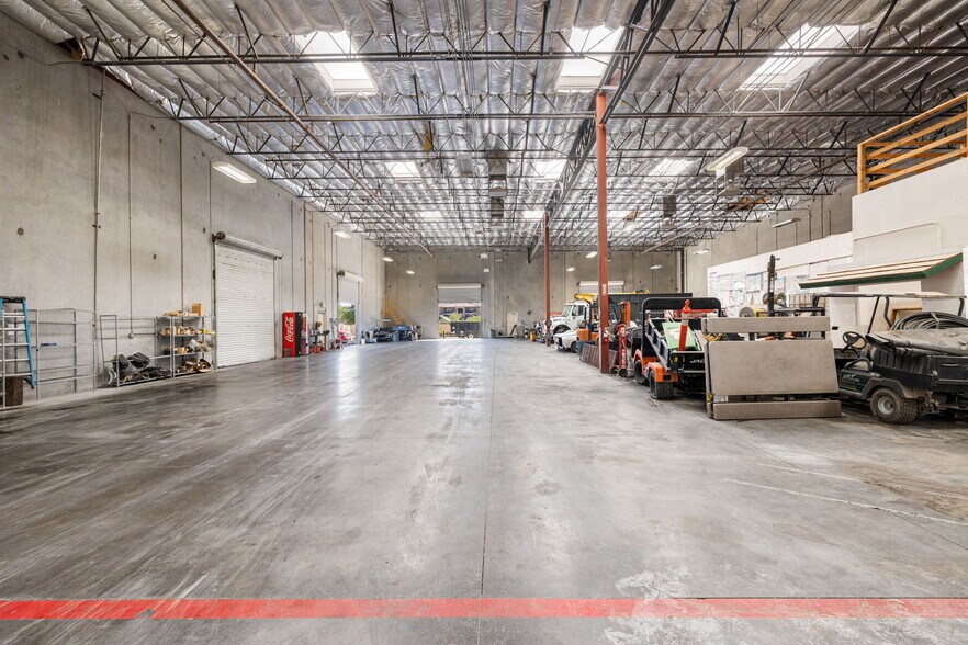 More Photos Of 72203 Adelaid St, Thousand Palms Industrial For Sale