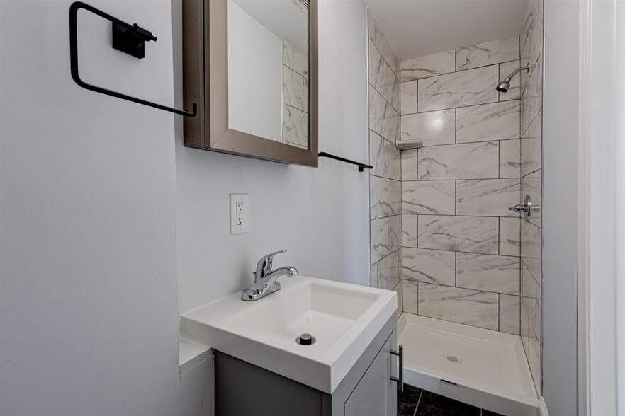 More Photos Of 2116 N Charles St, Baltimore Apartments For Sale