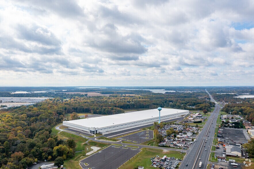 More Photos Of 1225 S Philadelphia Blvd, Aberdeen Distribution For Lease