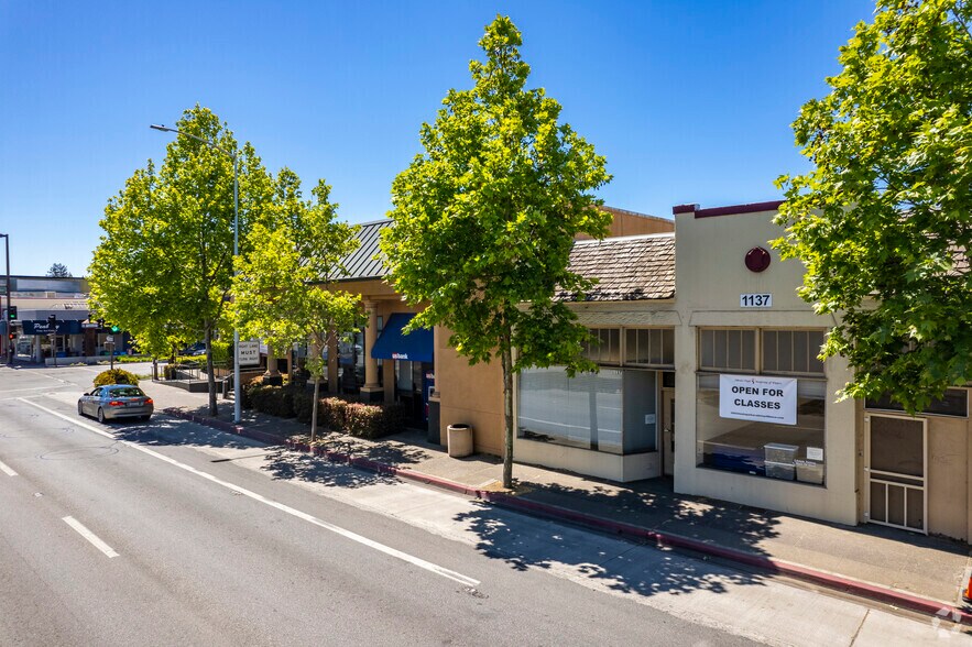 More Photos Of 1105 El Camino Real, Menlo Park Office For Lease