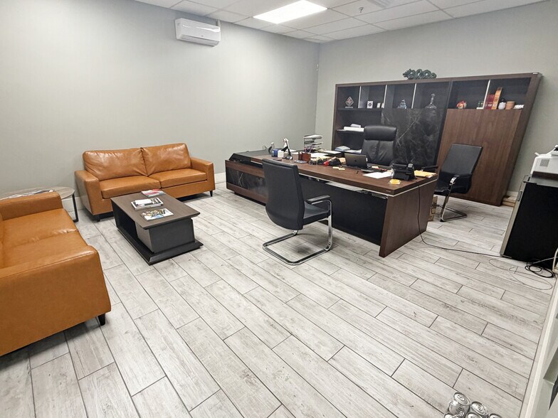 More Photos Of 3161 N 35th Ave, Phoenix Warehouse For Sale