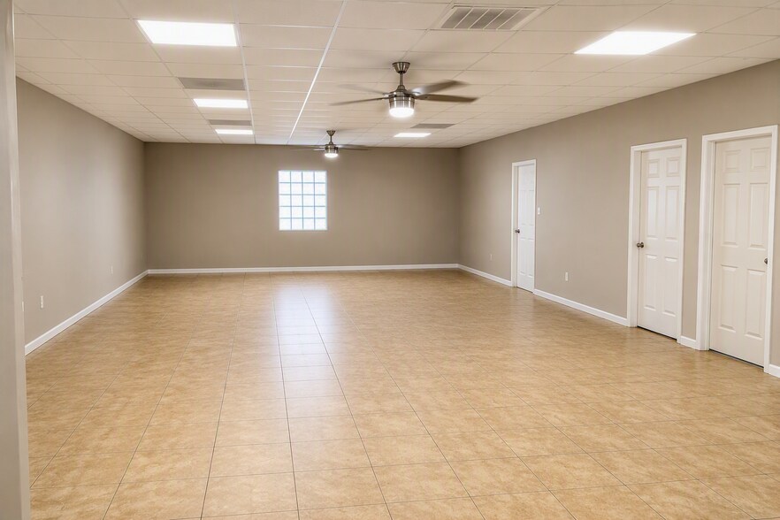 More Photos Of 25210 Richards Rd, Spring Loft Creative Space For Lease
