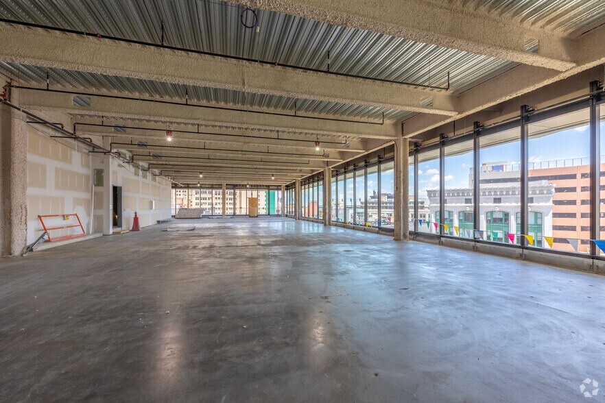 More Photos Of 1240 Woodward Ave, Detroit Unknown For Lease