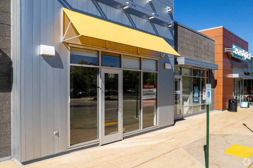 More Photos Of 420-430 Gammon Pl, Madison Freestanding For Lease