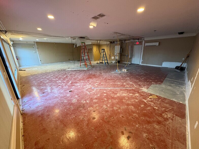 More Photos Of 1835 N Union St, Spencerport Unknown For Lease