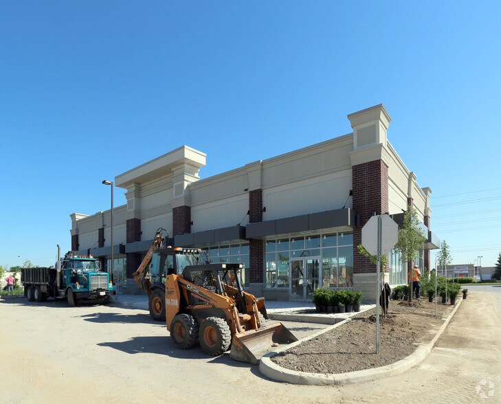 Primary Photo Of 374 Mountainview Rd S, Halton Hills Freestanding For Lease