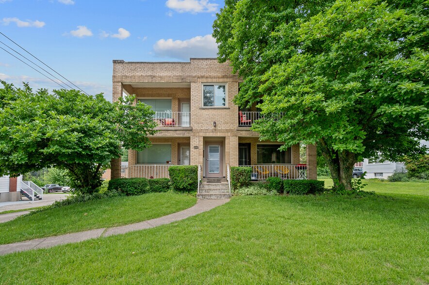 Primary Photo Of 6509 Cheviot Rd, Colerain Township Apartments For Sale