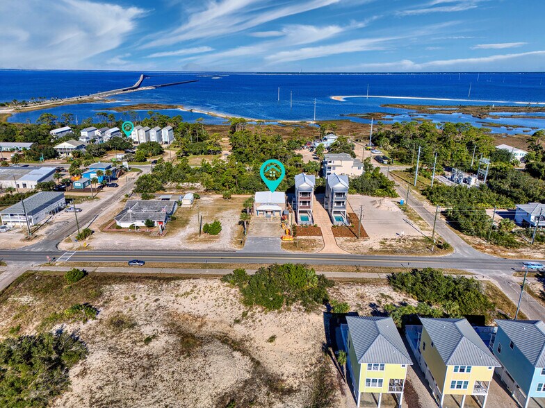 More Photos Of 235 W Gulf Beach Dr, Saint George Island Office For Sale