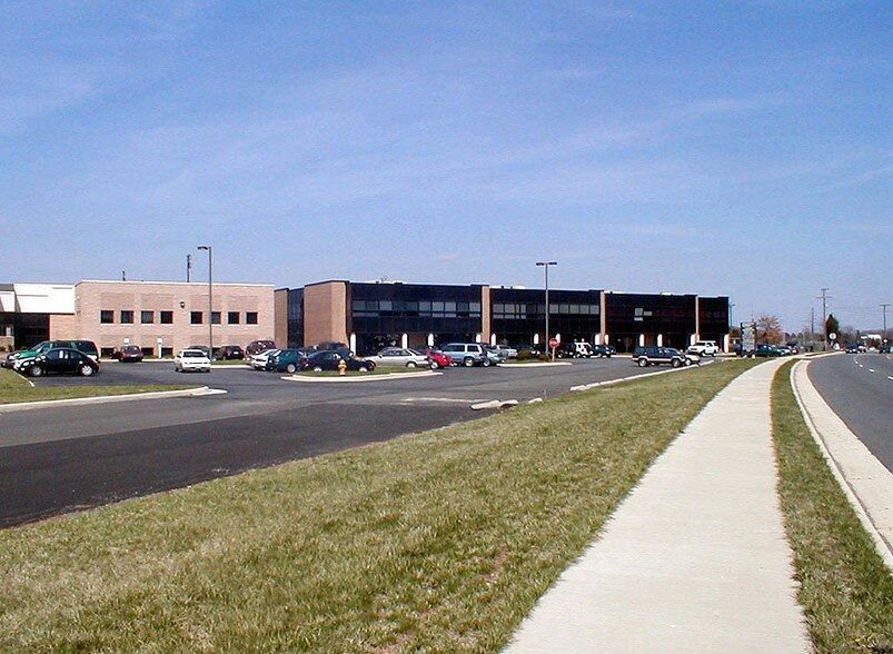 More Photos Of 8830-8854 Rixlew Ln, Manassas Flex For Lease
