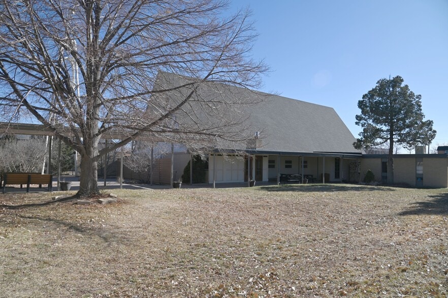 More Photos Of 7375 Samuel Dr, Denver Specialty For Sale