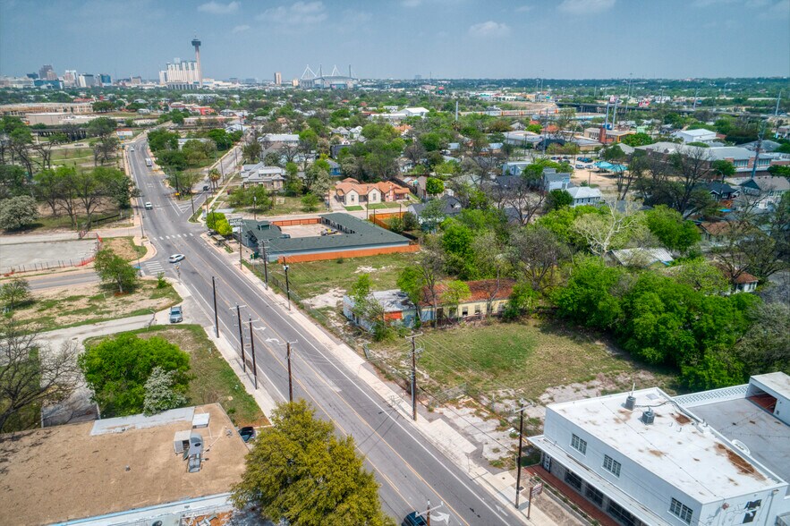 More Photos Of 512-530 Roosevelt Ave, San Antonio Land For Sale