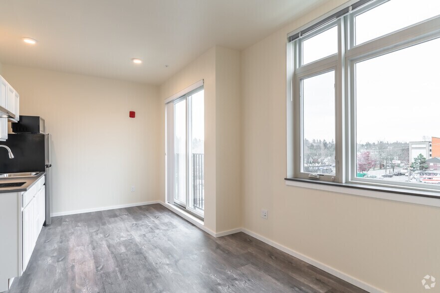 More Photos Of 2807 S Hanford St, Seattle Multifamily For Sale