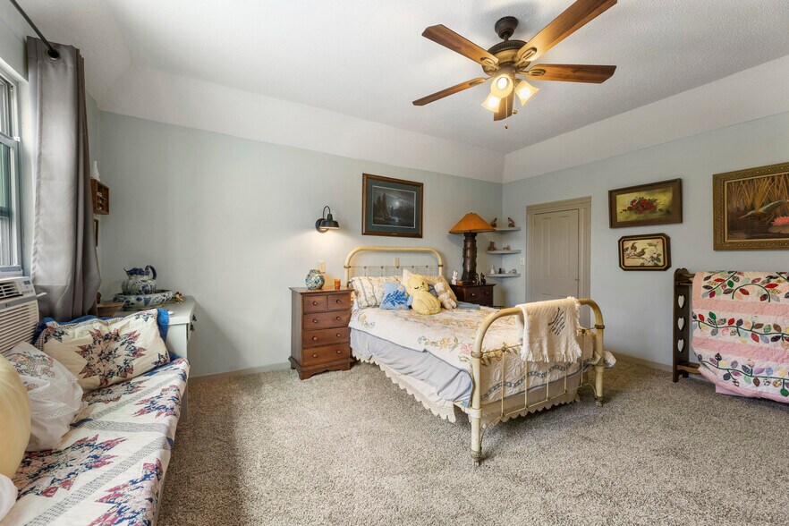 More Photos Of 3303 Ranch Road 1869, Liberty Hill Specialty For Sale