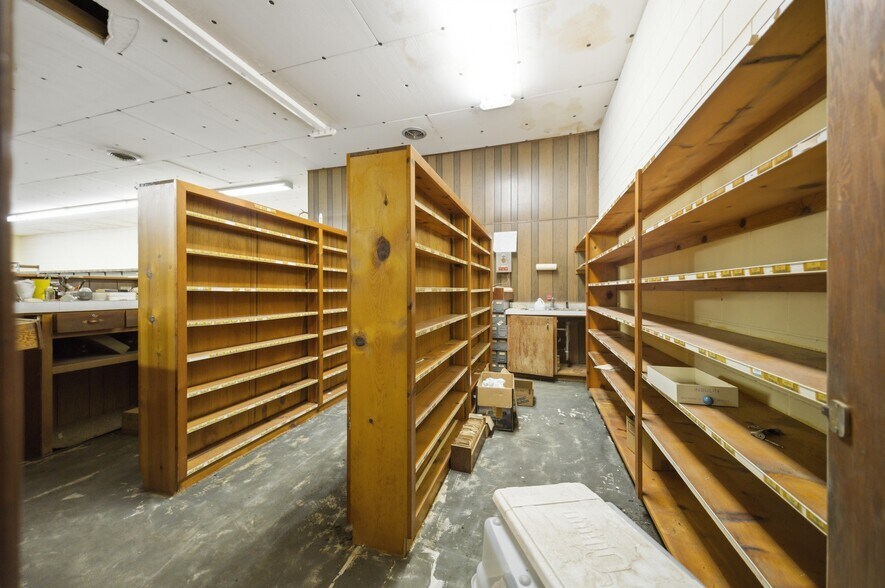 More Photos Of 120 N Main St, Bushnell Office Residential For Sale