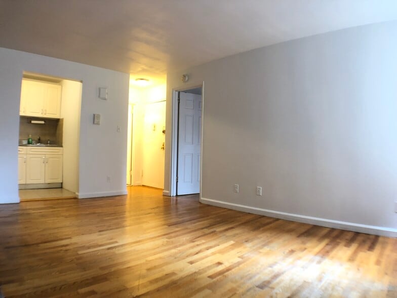 More Photos Of 125 Lexington Ave, New York Apartments For Sale