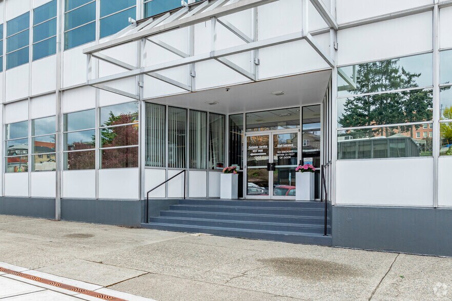 More Photos Of 1305 Tacoma Ave S, Tacoma Office For Lease