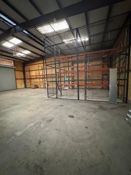 More Photos Of 190 E San Antonio Dr, King City Industrial For Sale