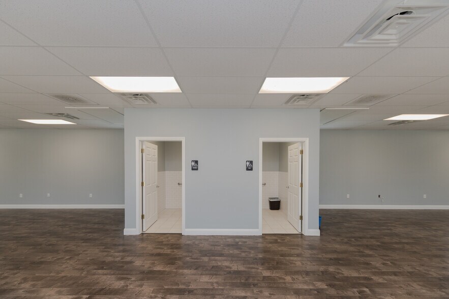 More Photos Of 120 McGee St, Princeton Medical For Sale