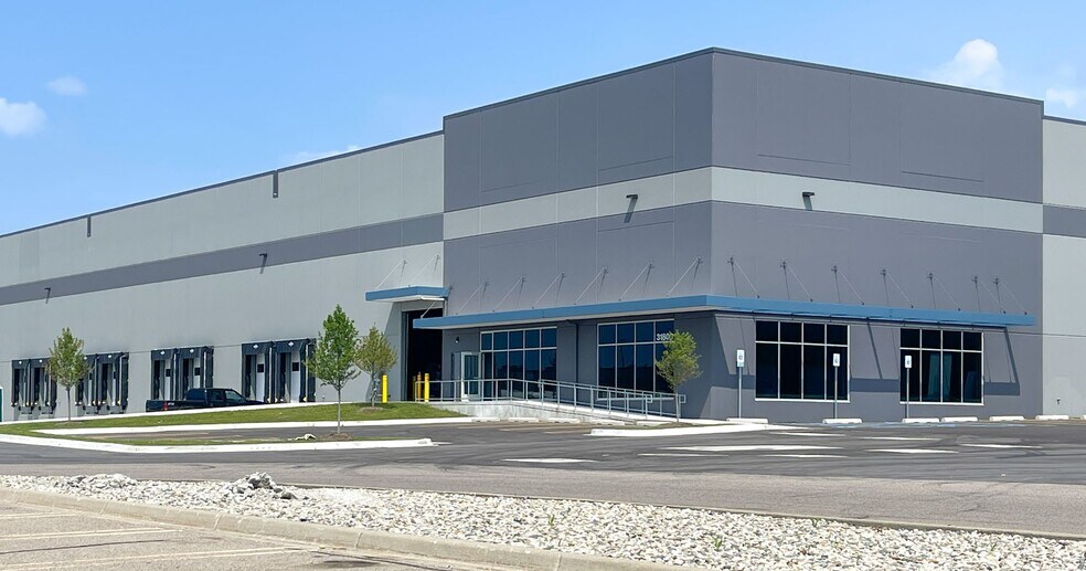 Primary Photo Of 31840-31870 Enterprise Dr, Livonia Warehouse For Lease