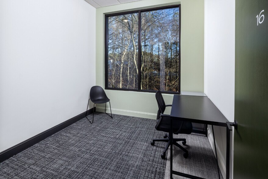 More Photos Of 3375 Oak Harbor Dr., Peachtree Corners Coworking Space