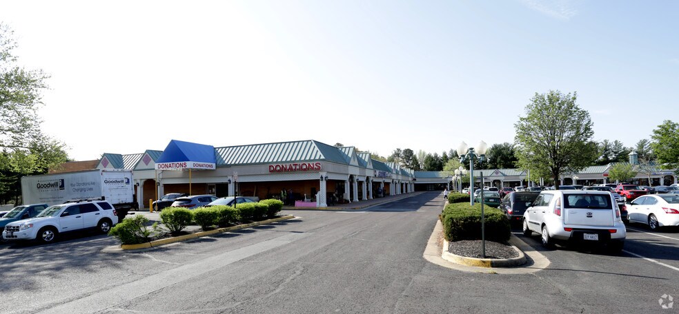 More Photos Of 2336-2380 Plank Rd, Fredericksburg General Retail For Lease