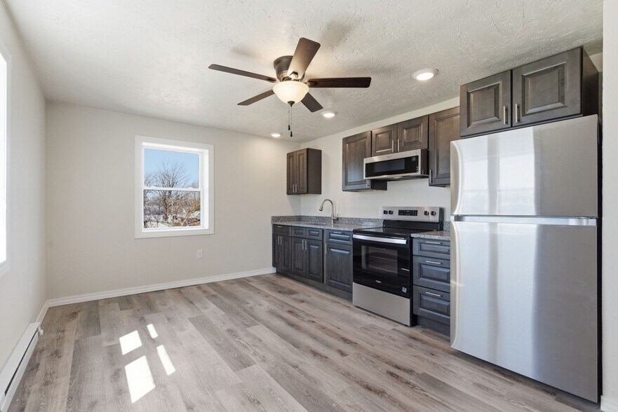 More Photos Of 301 Mount Vernon Blvd, Mount Vernon Apartments For Sale