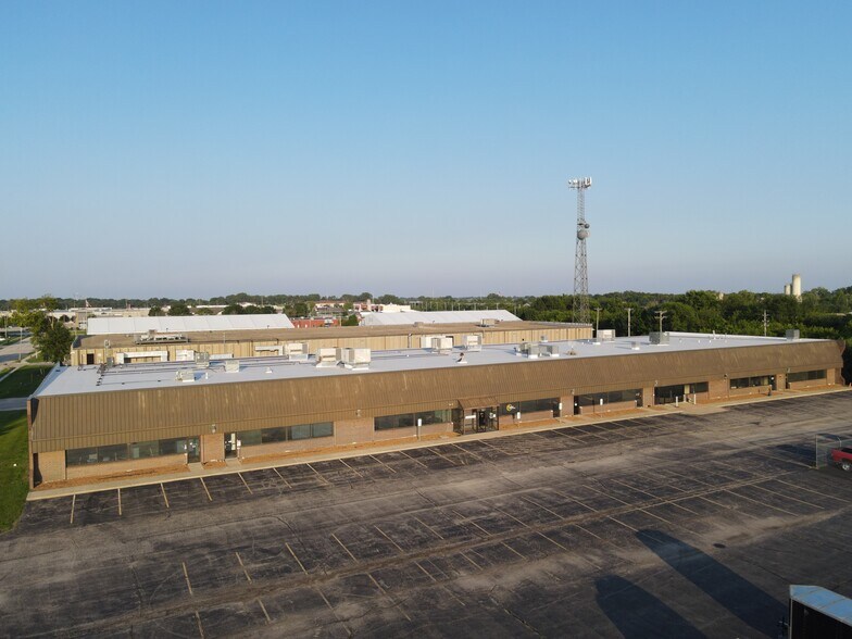 Primary Photo Of 3430 Constitution Dr, Springfield Warehouse For Lease