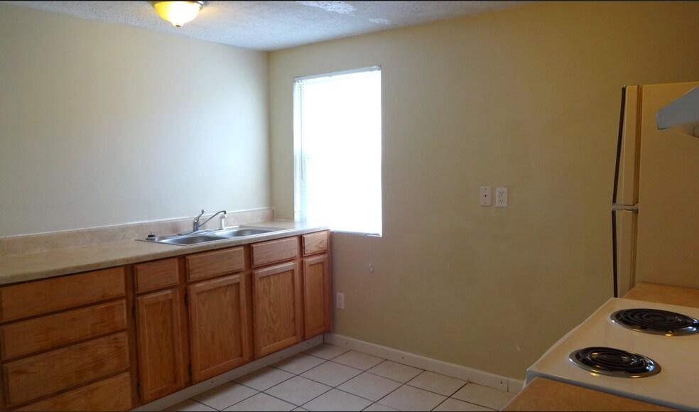 More Photos Of 2111 Lincoln Ave, Granite City Multifamily For Sale
