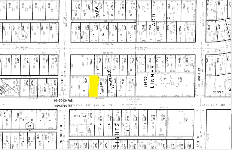 More Photos Of 7010 35th Ave NE, Seattle Office Residential For Lease