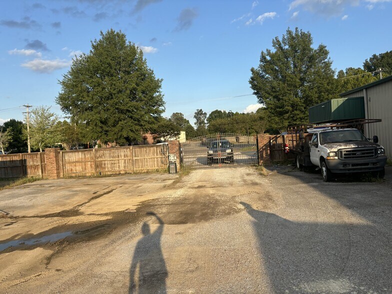 More Photos Of 1175 Big Orange Rd, Cordova Warehouse For Sale