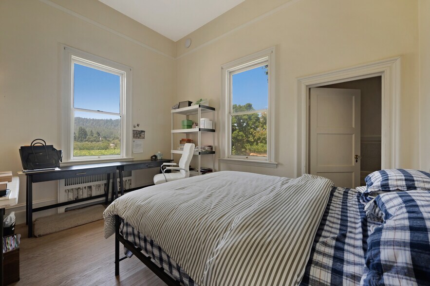 More Photos Of 125 Cristo Ln, Santa Rosa Specialty For Sale