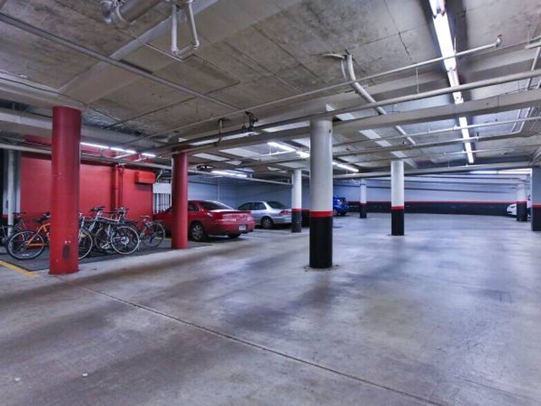 More Photos Of 2020 SW Salmon St, Portland Apartments For Sale