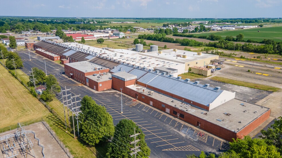 More Photos Of 1501 S 19th St, Mattoon Warehouse For Lease